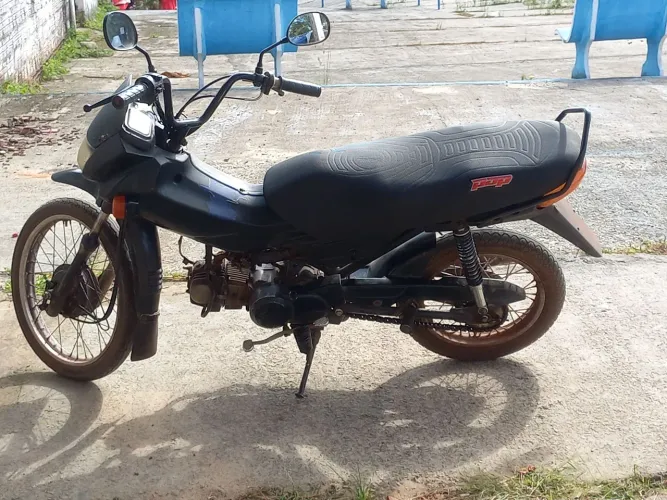 Pop 100, muito boa pra sai logo