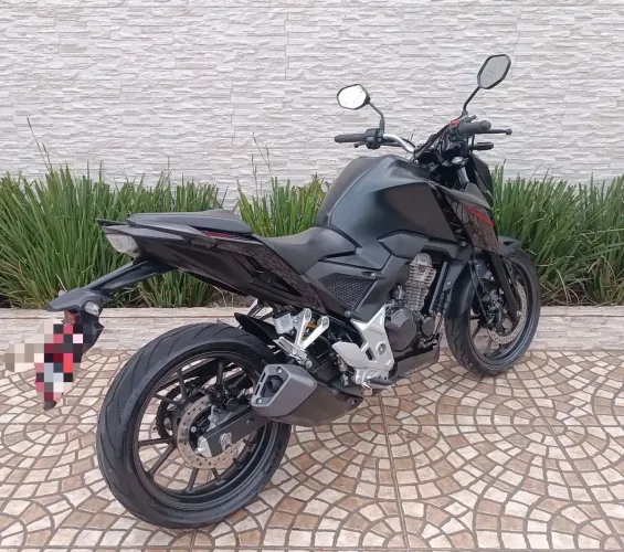 Honda CB Twister 300F 