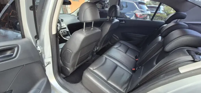 Peugeot 408 Sedan Griffe 2.0 Flex 16V 4P Aut. 2012