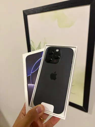 Iphone 16 Pro Semi Novo
