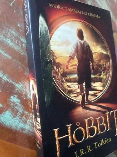 Livro - o Hobbit - JRR tolkien