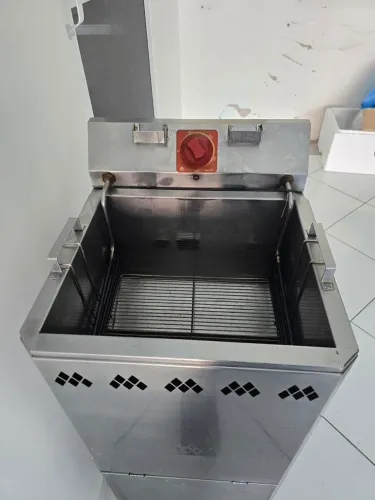 Fritadeira comercial elétrica marchesoni
