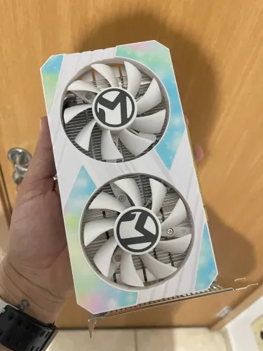 Placa de vídeo RX 580 8gb (não faço nem 1 centavo a menos)