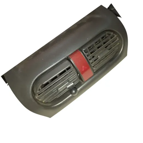 Moldura Difusor Central Ar Painel Corsa Montana 2002 A 2012