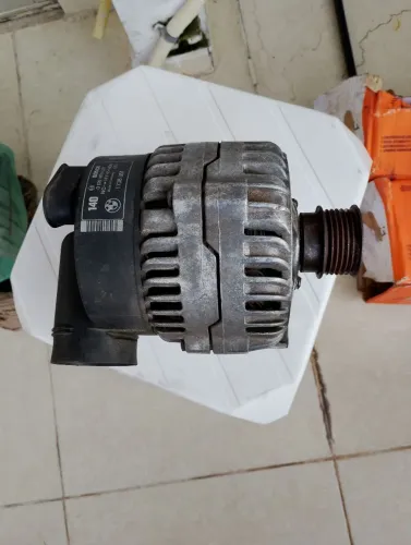 Alternador para motor BMW 525 anos 90