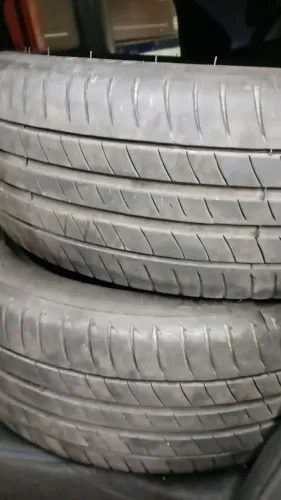 Pneu aro17 205.55