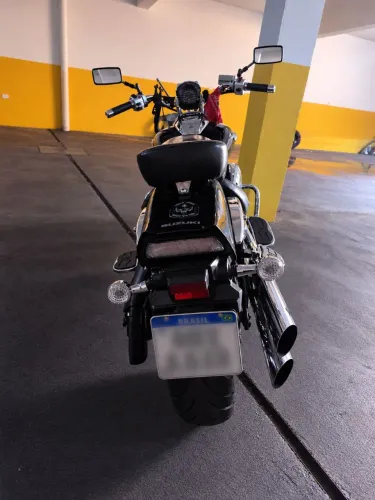 Suzuki Boulevard M800 2009 