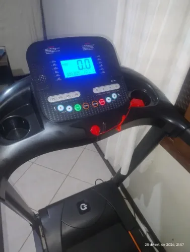 ESTEIRA GALLANT ELITE PRO 3.0 HP - 16 KM/H - 220V - USADA APENAS 1 VEZ
