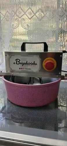 Kit Confeitaria, Forno + Panela mexedora + brinde