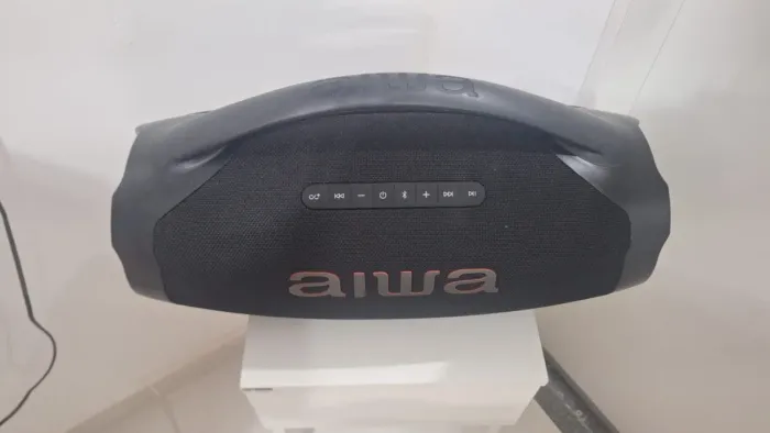 Bombox AIWA