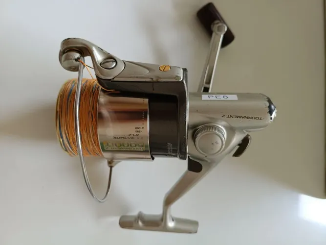 Molinete Daiwa tournament-z 5000IT