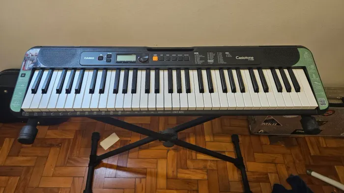 Teclado Casio CS200 Casiotone