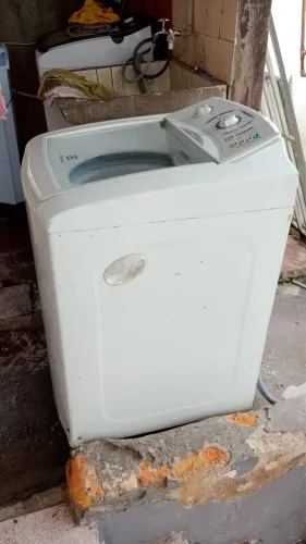 Máquina de lavar Electrolux 12kg