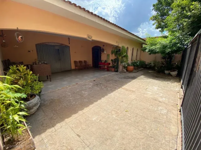 Casa à Venda  Jardim Maracanã