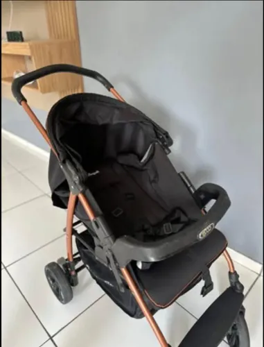 CARRINHO DE BEBÊ
