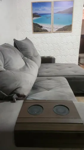 SOFÁ RETRÁTIL 4 LUGARES