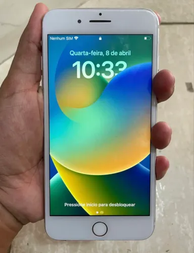 iPhone 8 Plus