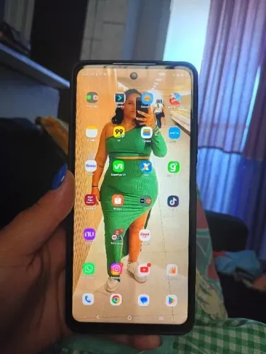 Vende se Motorola g75 256gb