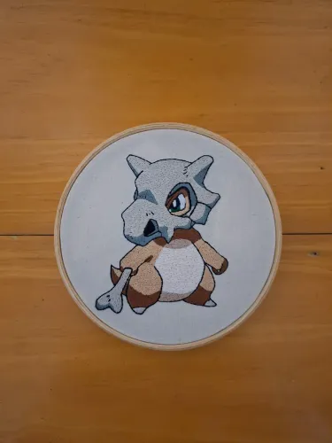 Bordado Pokémon Cubone 16 cm