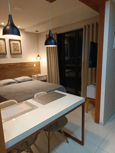 Imóvel para aluguel possui 28 metros quadrados com 1 quarto em Calhau - São Luís - MA