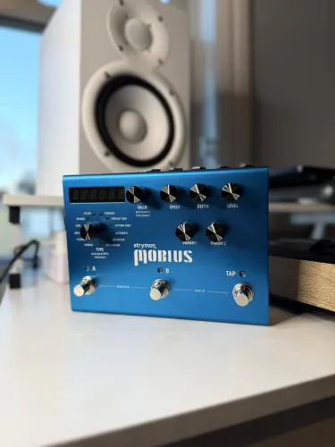 Mobius Strymon