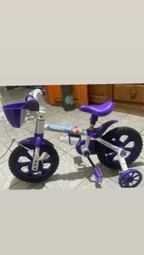 Bicicleta infantil novinha