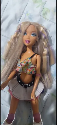 Barbie my scene roller girls 2006