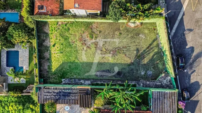 Terreno à venda, 802 m² por R$ 690.000,00 - Granja Viana - Carapicuíba/SP