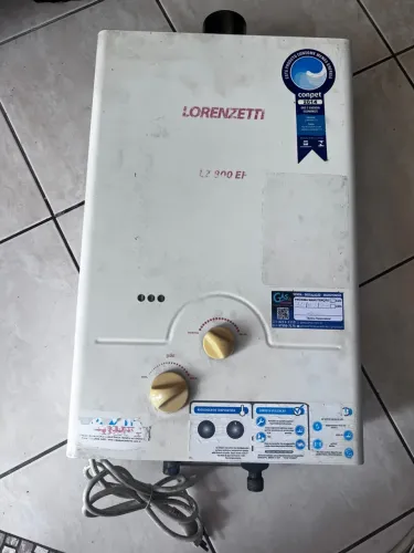 Aquecedor a Gás Lorenzetti LZ 800 EF (Exaustão Forçada) - Ótimo Estado!