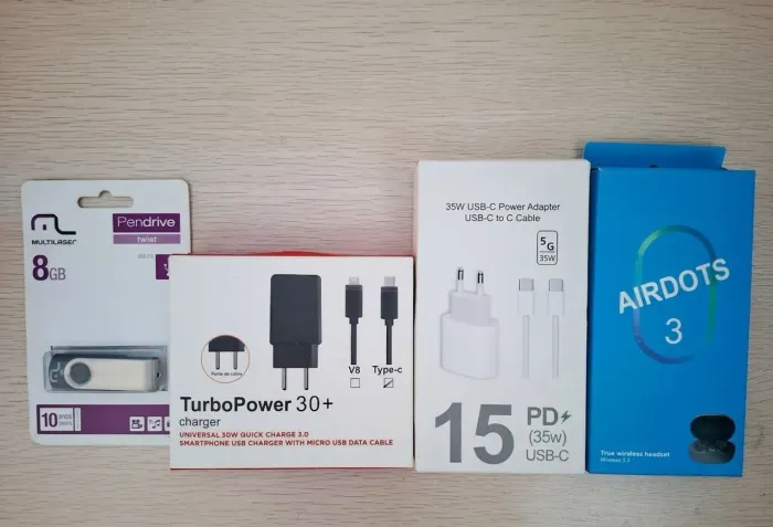 Kit de acessórios novos 