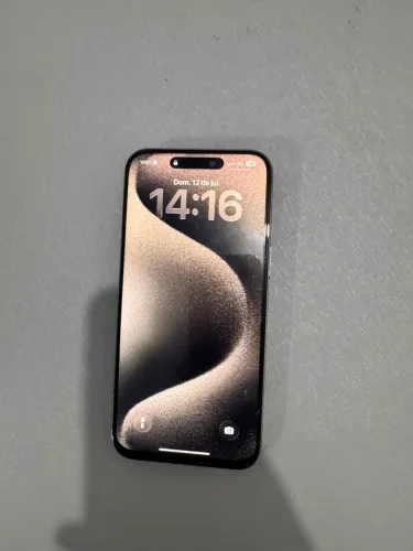 iPhone 15 pro max 512 GB