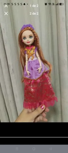 Boneca ever after high 