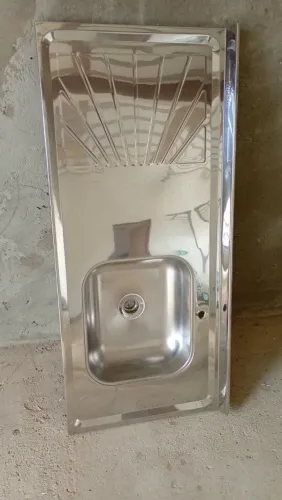 Pia cozinha 120cm 54cm