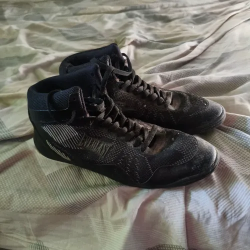 Tênis / Botinha Everlast Preto - Seminovo (Pouquíssimo Uso)
