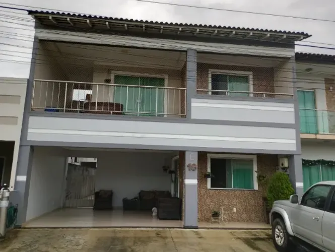LINDA CASA  2 PAVIMENTOS  4/4 (SENDO 3 SUITES) - PISICNA E ENERGIA SOLAR  