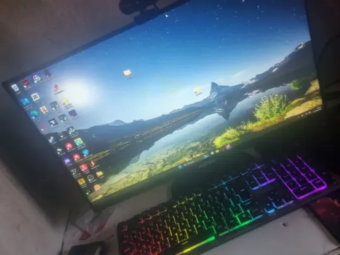 PC GAMER RYZEN 5 5600GT 24GB RAM