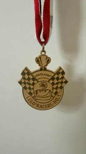 medalha comemorativa lego racers | 2002 | colecionador | campinas/sp
