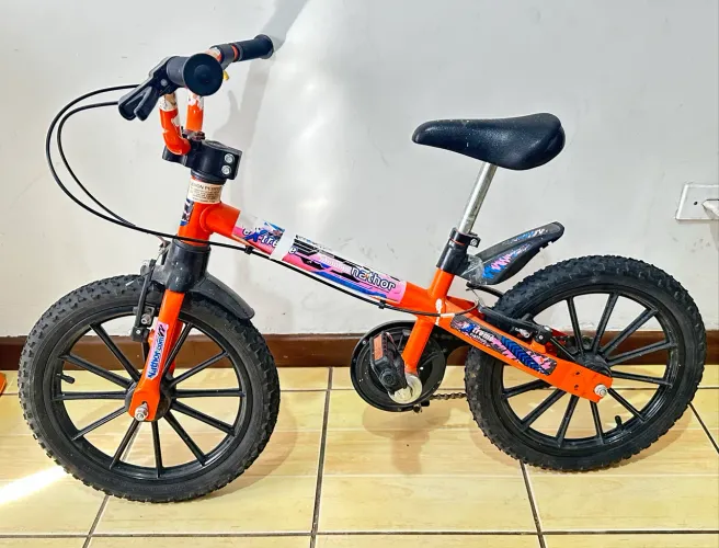 Bicicleta aro 16