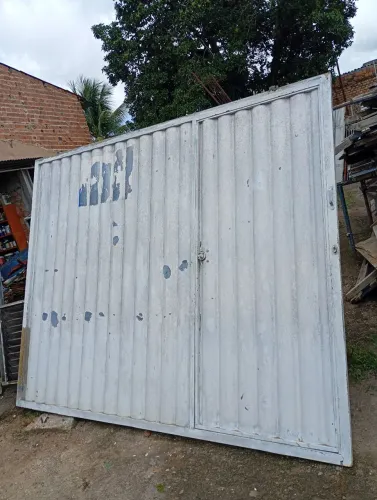 Portão galvanizado de correr com social tamanho 2.60 po 2.10 valo $1200 ZAP *71