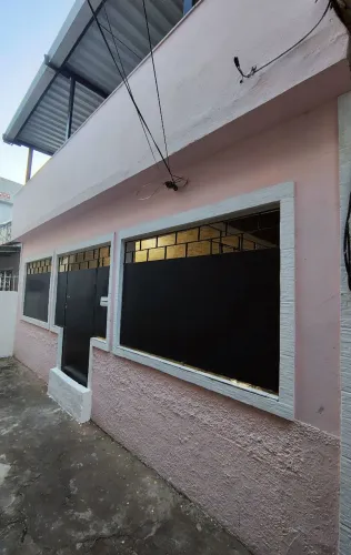 : Casa Independente 3 Qts (1 Suíte) no Centro de Nilópolis - VENDA OU LOCAÇÃO