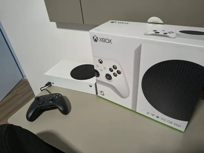 Xbox Series S 512gb com controle extra