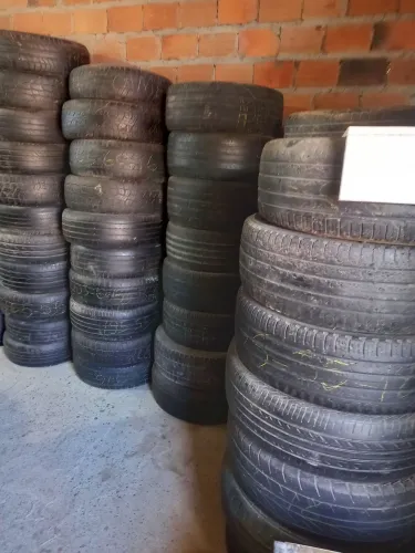 Lote de pneus usados 500 pneus aro 15 em diante no precinho