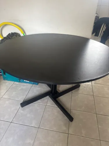 Mesa redonda de escritório ou jantar 