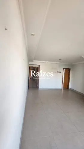 Apartamento residencial à venda no Bairro Saraiva com 4 quartos sendo 1 suíte, 2 vagas
