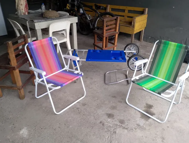 Carrinho de praia+duas cadeiras