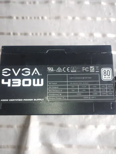 Fonte 430W EVGA - Eficiência 80% - 100-W1-0430-KR