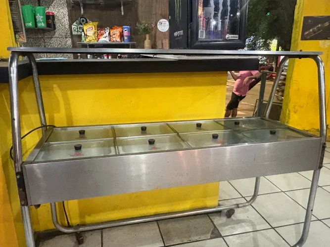 Carrinho de self service