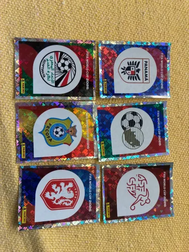 FIGURINHA DA COPA ESCUDOS