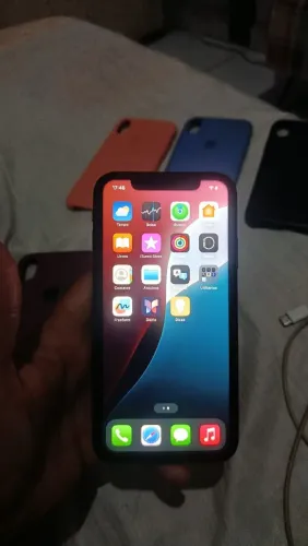 iPhone XR 64gb