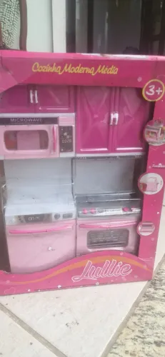 Cozinha de boneca Lullie compativel com Barbie